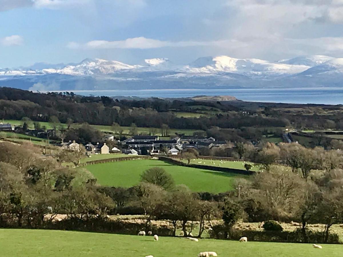 Snowdon Bay - North Wales - Stunning Llyn Peninsula Mountain & Ocean Views - Wilde Retreats Pwllheli Exterior foto