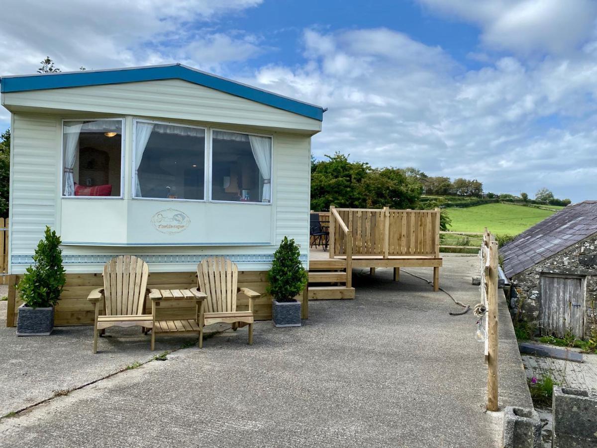 Snowdon Bay - North Wales - Stunning Llyn Peninsula Mountain & Ocean Views - Wilde Retreats Pwllheli Exterior foto